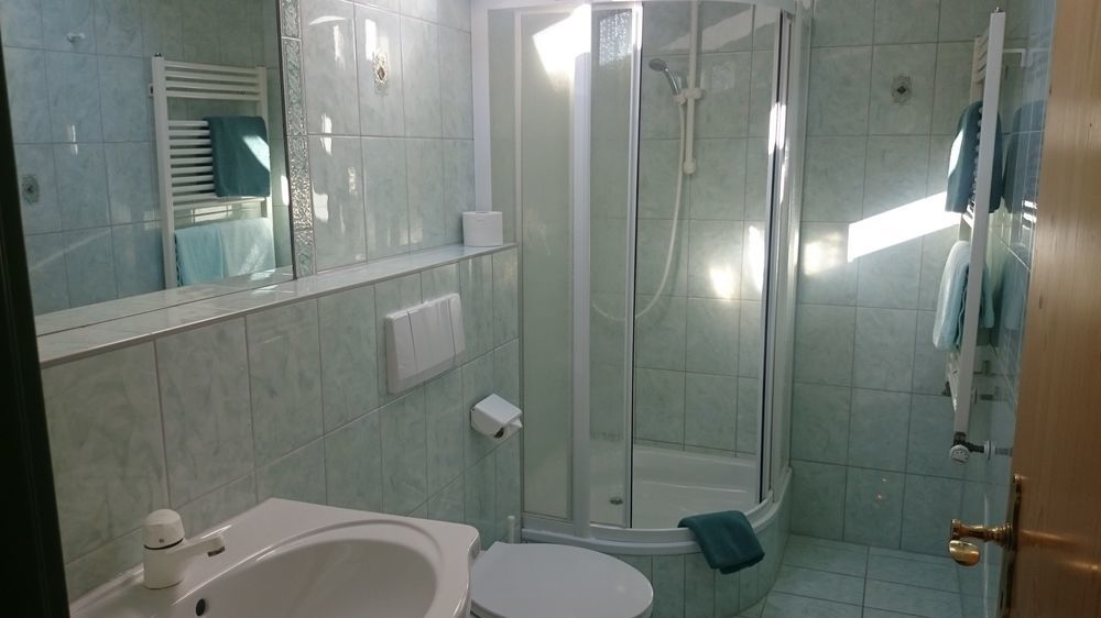موتيل جارمش بارتنكيرشن زوم سخفايزيربارتل المظهر الخارجي الصورة